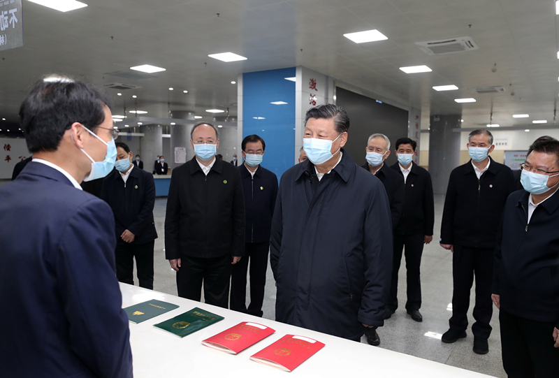 2021年3月23日，習(xí)近平在福建三明沙縣農(nóng)村產(chǎn)權(quán)交易中心考察。